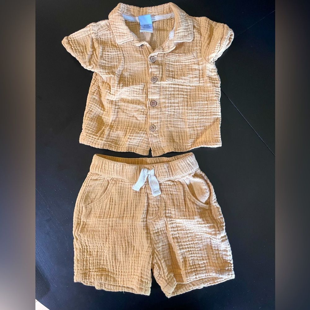 Little Lad 2 piece Set Dress Shirt and Shorts Muslin fabric toddler 18 mos khaki